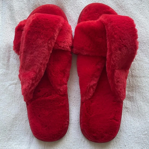 LOFT Faux Fur Twist Slippers Lounge House Slides in Tango Red NWT Sz M (7-8) - Picture 2 of 5